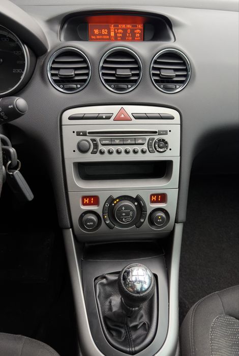 Peugout 308 1.6 HDI 110 CV Ano 2010 ( 7 Lugares Nacional )