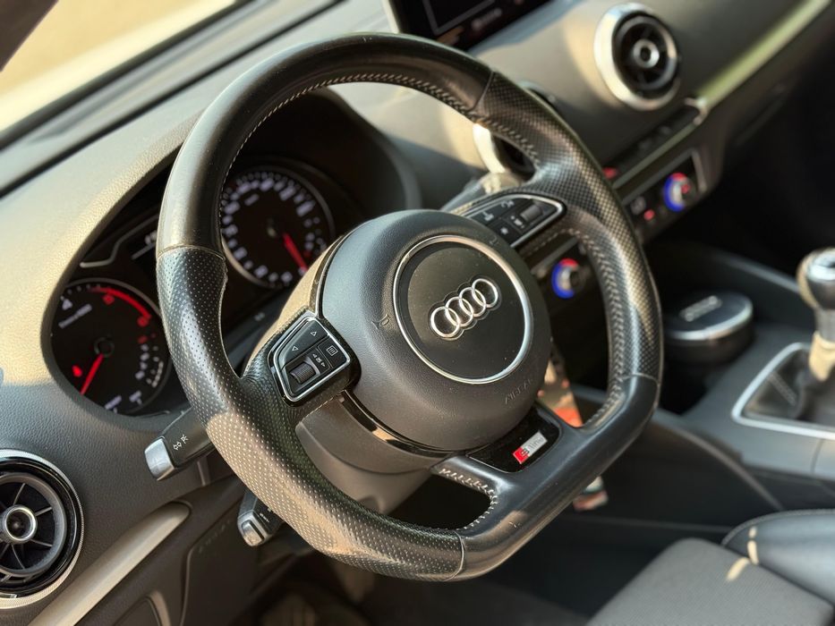 Audi A3 S-line  Ultra 1.6