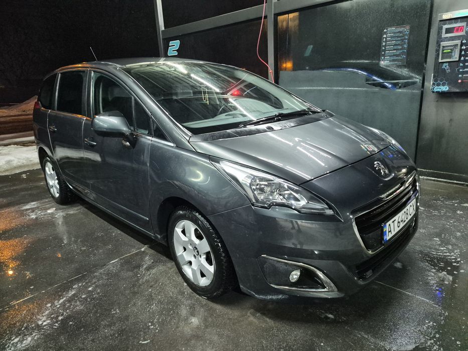 Peugeot 5008 (7 місне)