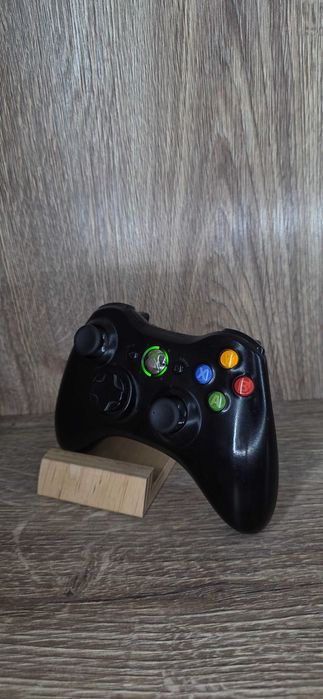 Pad/Kontroler Bezprzewodowy Microsoft Xbox 360 Czarny (Analogi Halla) Odnowiony