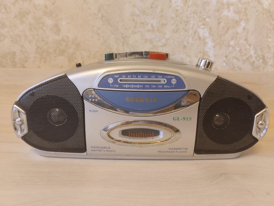 Касетні магнітофони GOLDYP GL-915 ,Toxi Tx-8200DL та плеєр