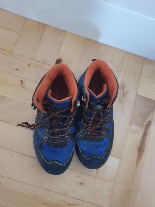 Buty trzewiki trekingowe na jesień,wiosnę dla chłopca