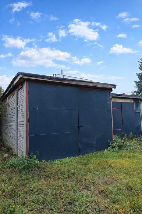 Garaż betonowy 10x8 m | 80 m² | 3 bramy | magazyn / warsztat / hala