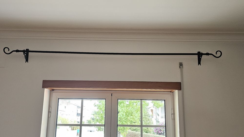 Varão de ferro preto