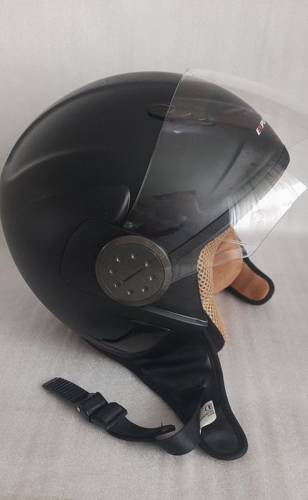 Шлем для мотоцикла .мопеда.скутера.Шолом