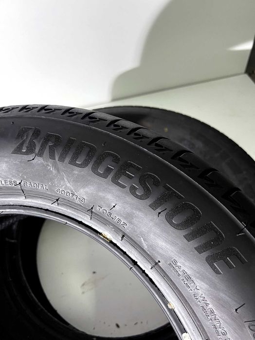 Pneus Bridgestone Turanza T005 - 185/65/15 - Excelentes