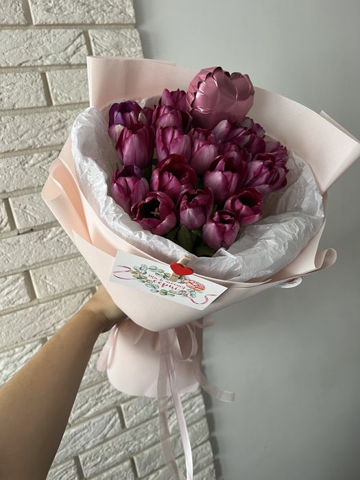 Тюльпани з доставкою у Львові, букет на валентина