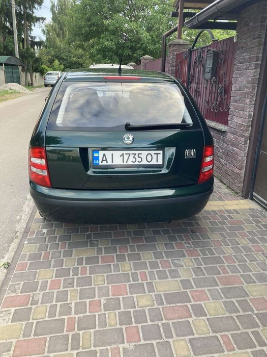 Продам шкоду срочно