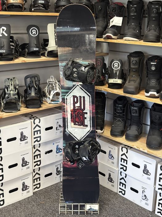 Salomon Pulse 160 cm + Salomon Pact - zestaw snowboard