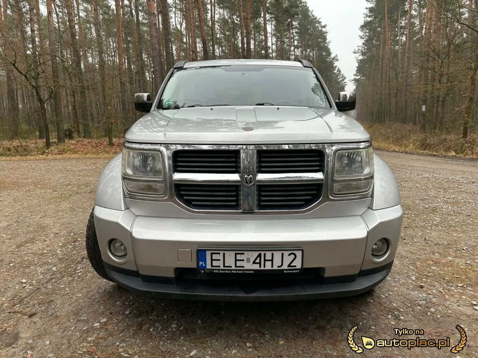 Dodge Nitro 2.8 model srt ,4x4,bezwypadkowy,europa,zadbany