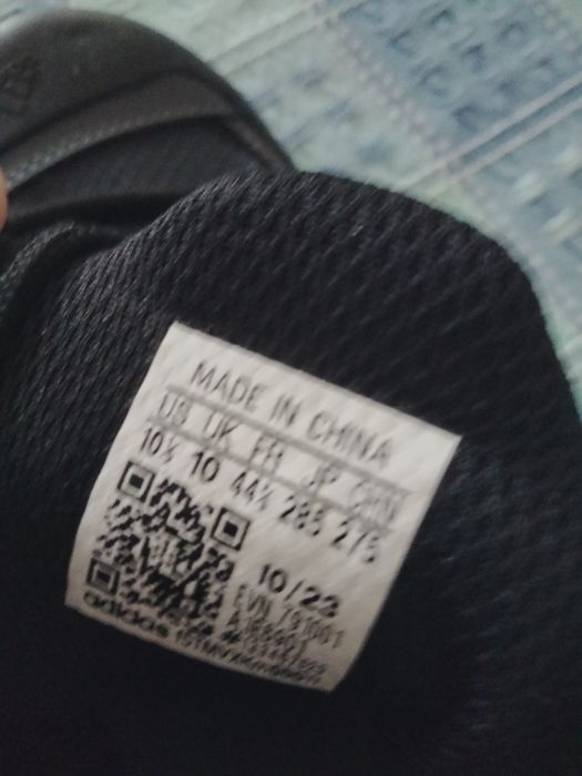 Sapatilha Adidas Terrex