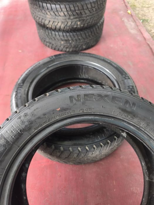 Резина R16 205/55