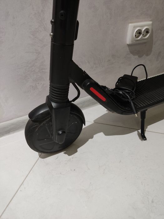 Електросамокат " Ninebot "