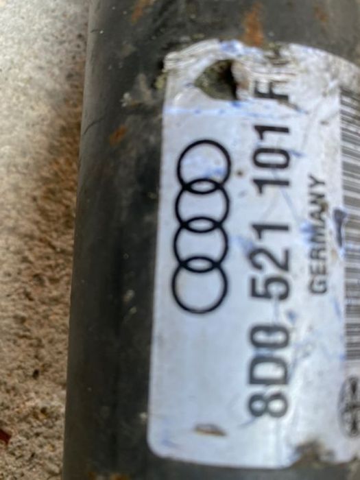 Veio Transmissão Ref:8d0521101F Audi S3 S4 1998-2003 substituir apoio