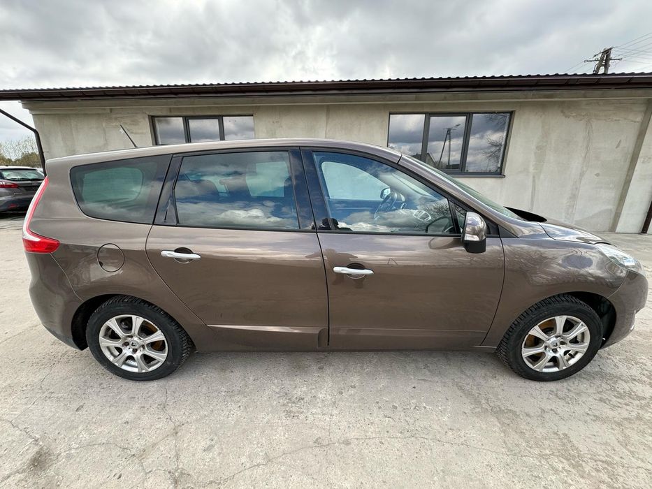 Розборка  Автошрот Renault Grand Scenic 3.  Колір TECNB 1.4 TCe