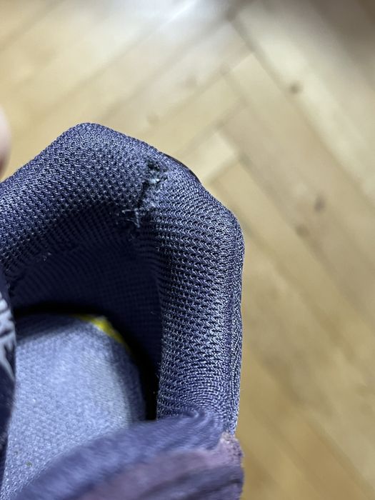 Кросівки Nike WMNS VENTURE RUNNER 40 розмір 25,5 см