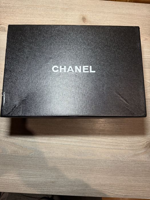 Кросівки Chanel нові