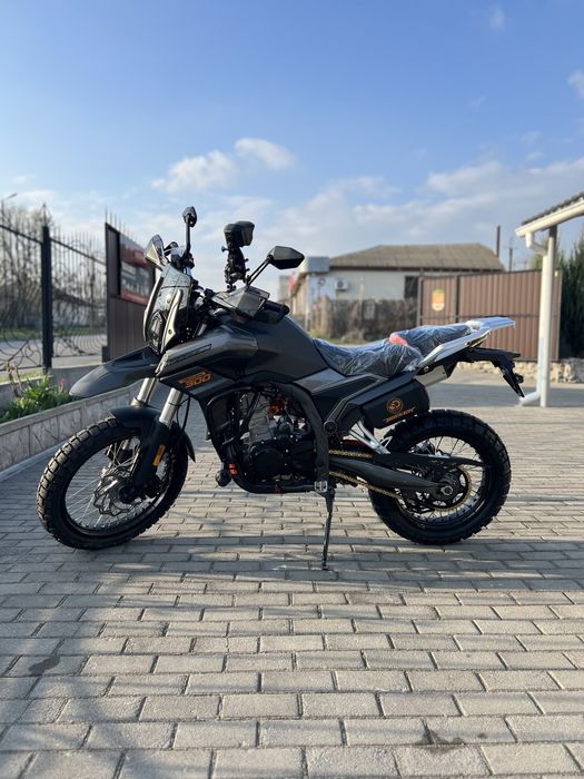 Мотоцикл TEKKEN DISCOVERY 300