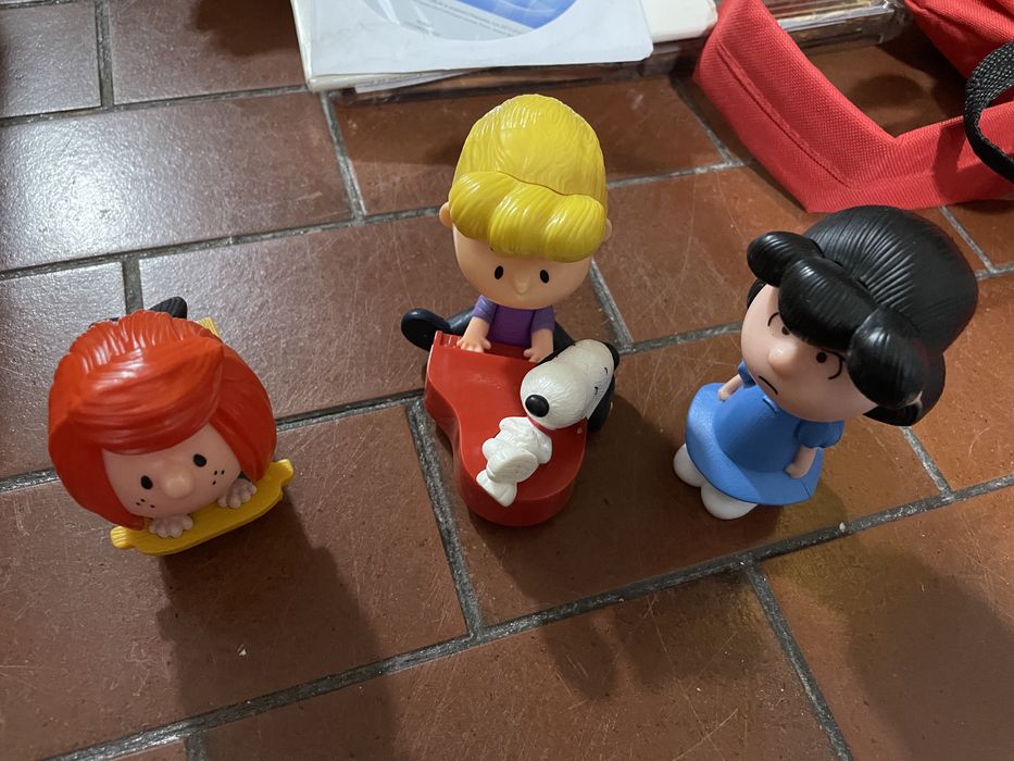 Schroeder, Peppermint e Violet Happy Meal