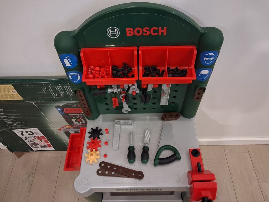 Mesa de ferramentas para crianças BOSH