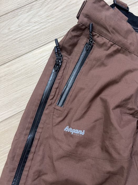 Narciarskie spodnie BERGANS od Norway 12lat ski pants