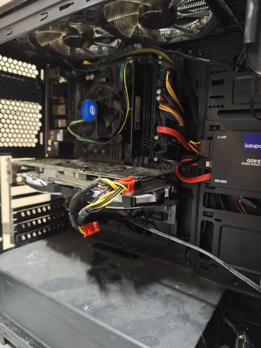 Komputer do gier rx 570 8gb i3 9100f