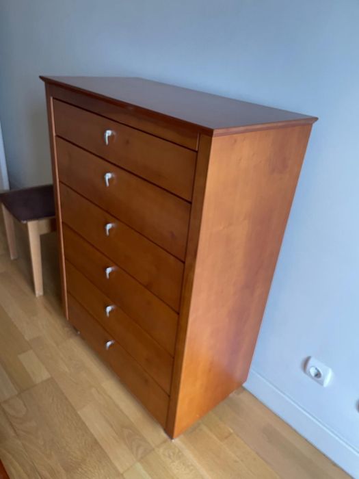 Conjunto camiseiro e mesas cabeceira em cerejeira