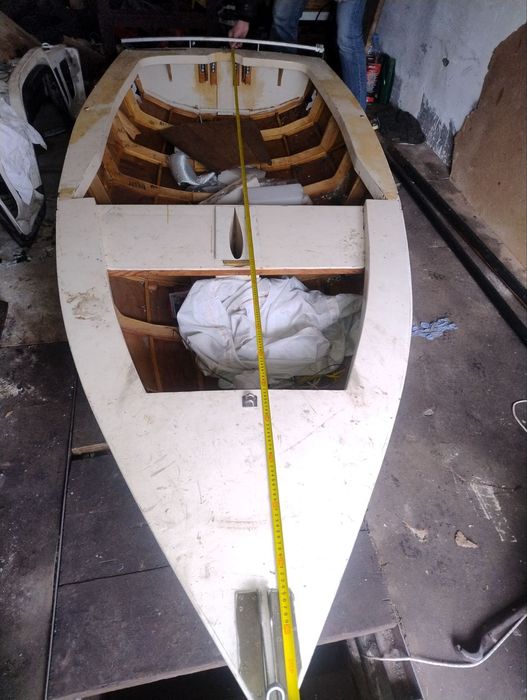 Швертбот (Лодка легка,вітрило, складна щогла,двигун, весла)