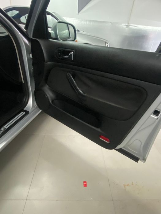 VW Golf IV 1.6 Comfortline 2002 | Excelente Estado | AC | IPO