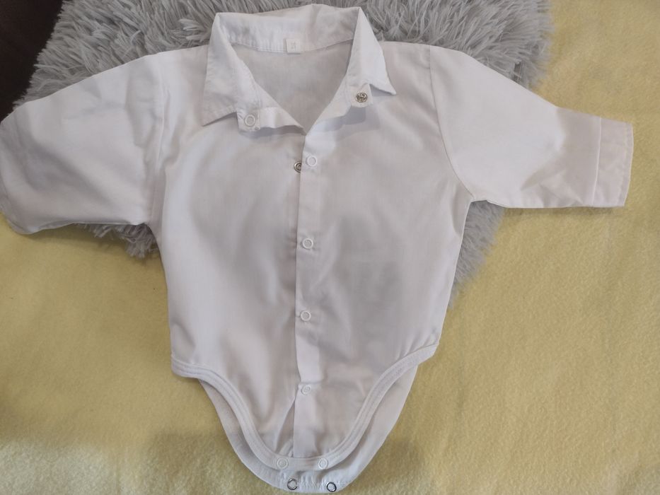 Białe body z kołnierzem eleganckie rozmiar 74 długi rękaw