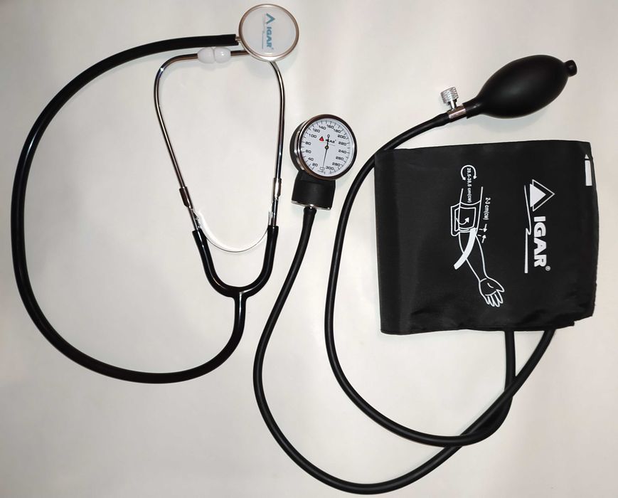 Тонометр механический. Измеритель артериального давления