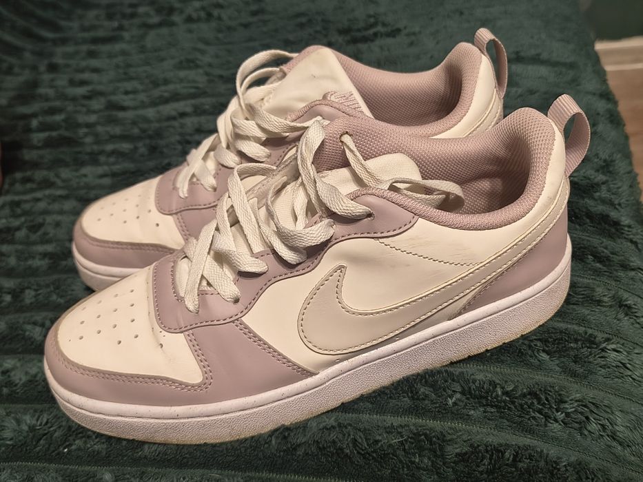Sprzedam buty Nike rozmiar 40