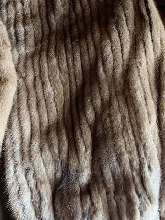 Норкова шуба сучасна модель