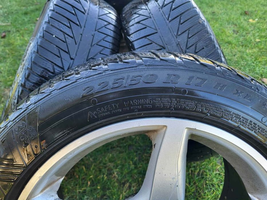 Kpl opon zimowych z felgami opel Insignia 225/50 R17
