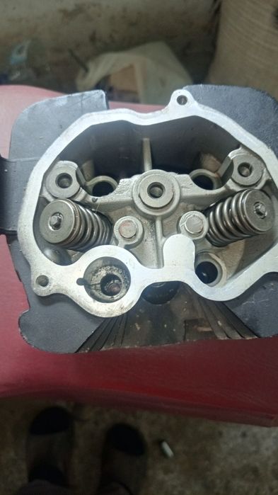 Головка мотора SPARK 200R20