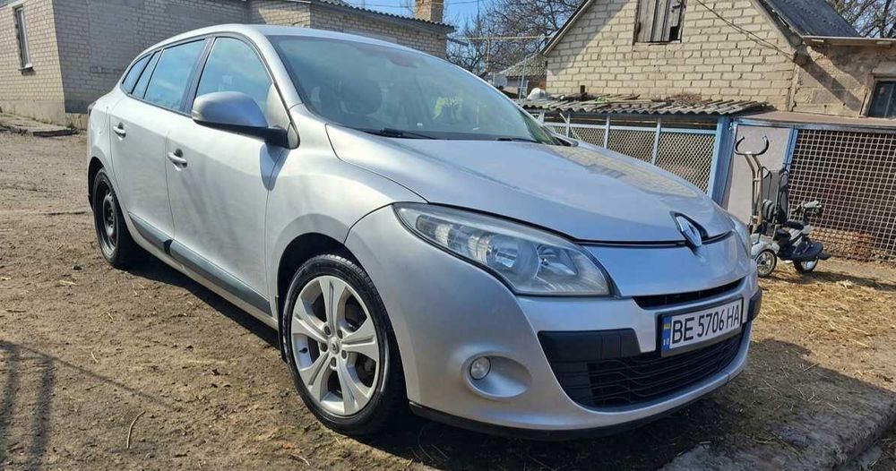 Renault Megane 3 (2009 рік, універсал, дизель 1.5 на Siemens)