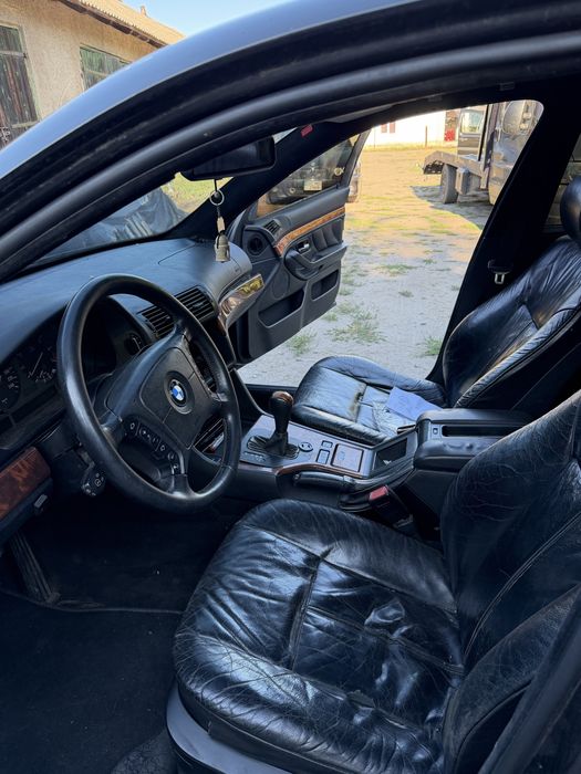 Бмв е39 M52B28 автомат !!!БЕЗ ТОРГУ!!!