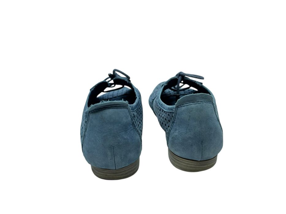 Polbuty skorzane przewiewne Tamaris rozmiar 38