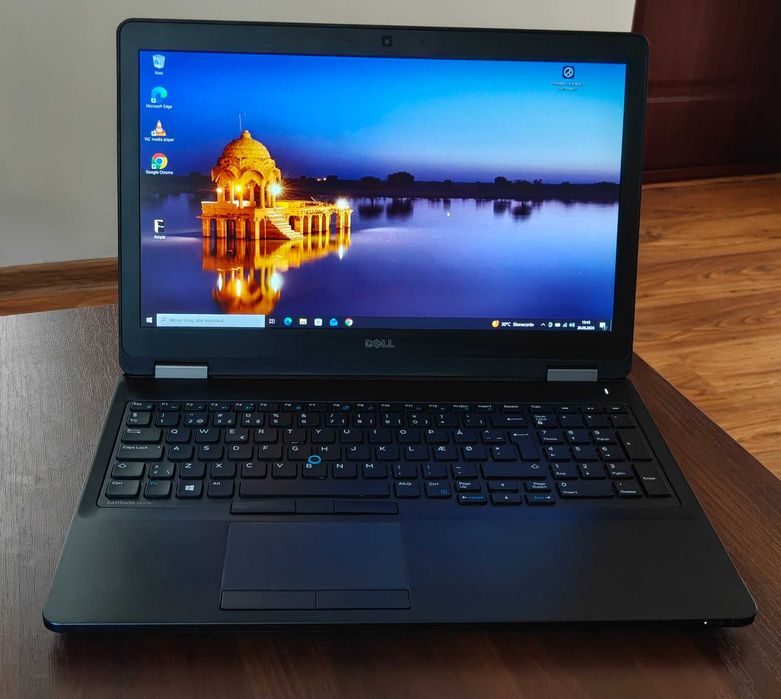 Dell E5570 15,6"FullHD/Intel i5/SSD