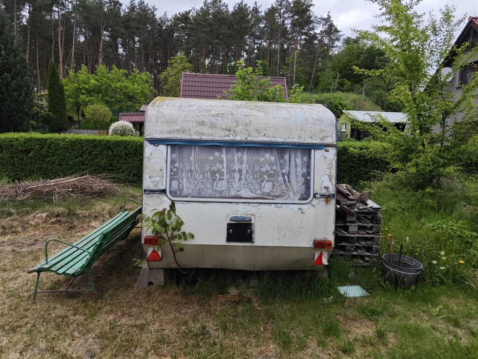 Oddam za darmo przyczepę kempingową
