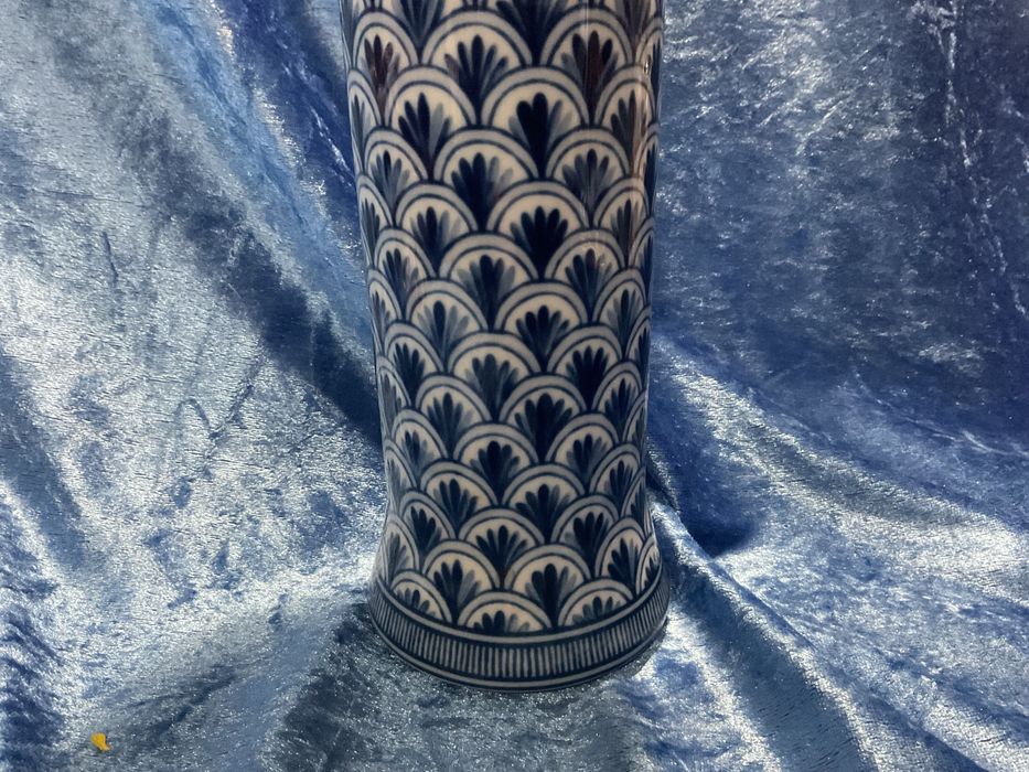 Vaso CANEDO vista alegre com 29 cm ,anúncios abaixo