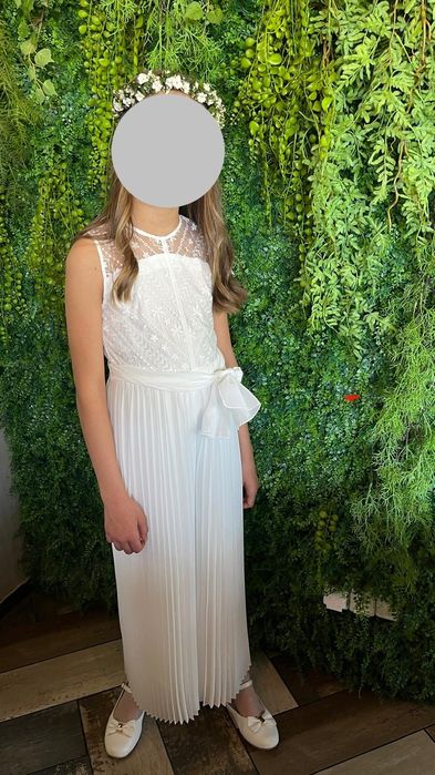 Prześliczny kombinezon r.152cm