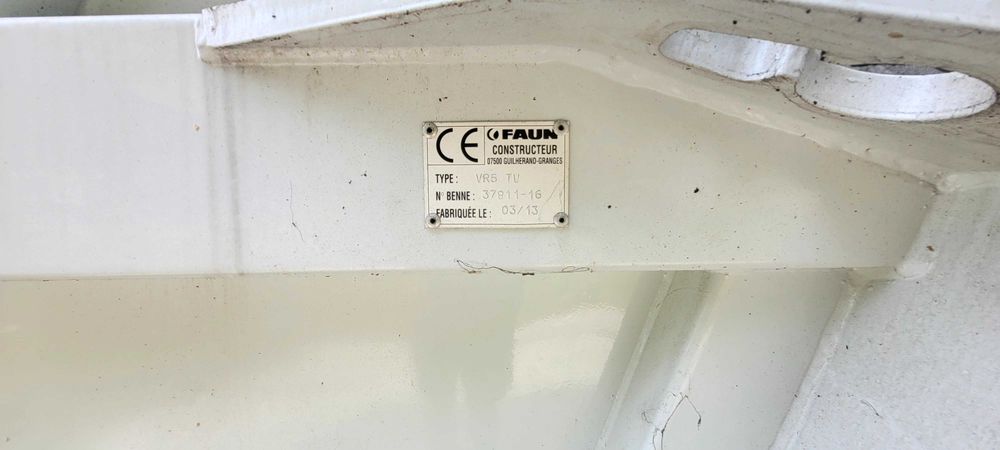 Zabudowa śmieciarki Faun ecocel