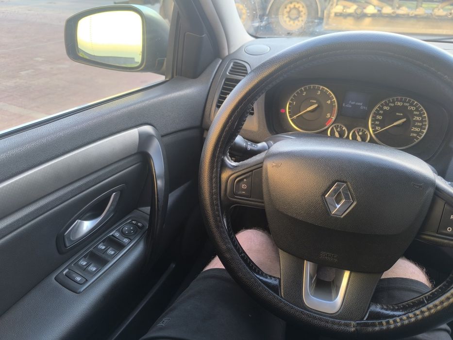Продам Рено лагуну, Можливо обмін на дешевше авто