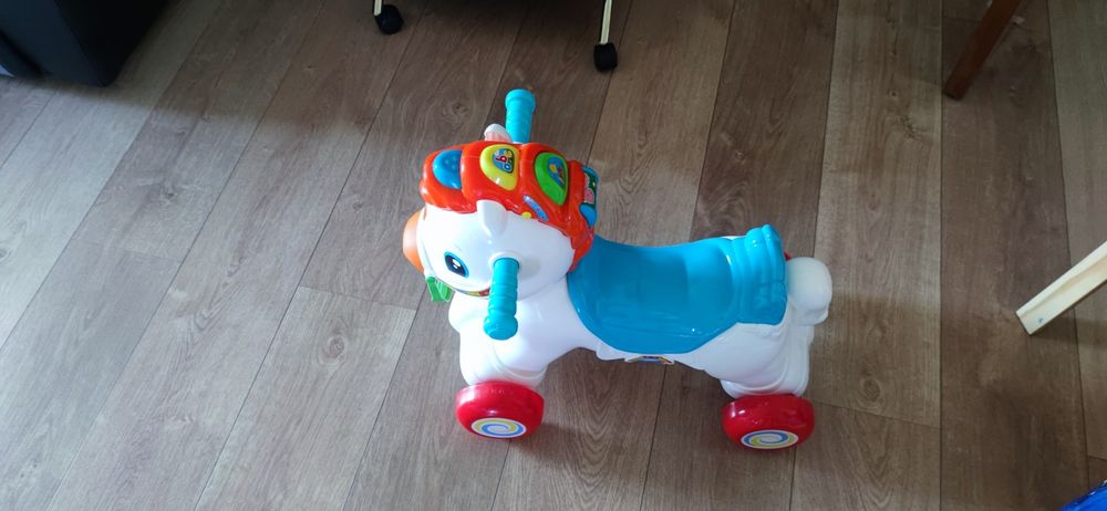 Cavalinho clementoni