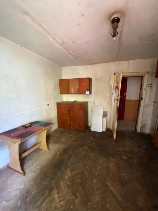 Продаж 2-кім квартира 48.60 м² 2/5ц Терміново! вул.Хімічна 36000$