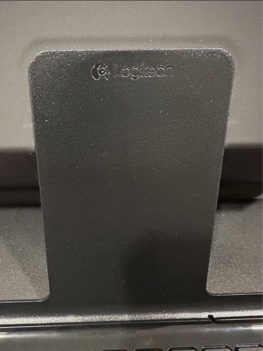 Teclado Logitech Acessório para Tablet