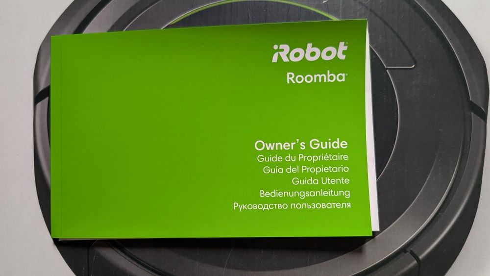 iRobot Roomba model 696