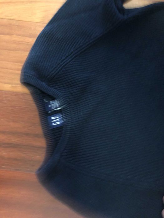 Camisola preta GAP, com mangas a 3 quartos - S