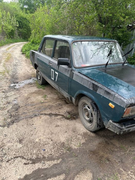 Продам  автомобиль ваз 2107